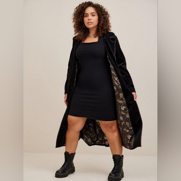 TORRID Harry Potter Celestial Velvet 2 Button Coat Size 2 - Picture 4 of 11